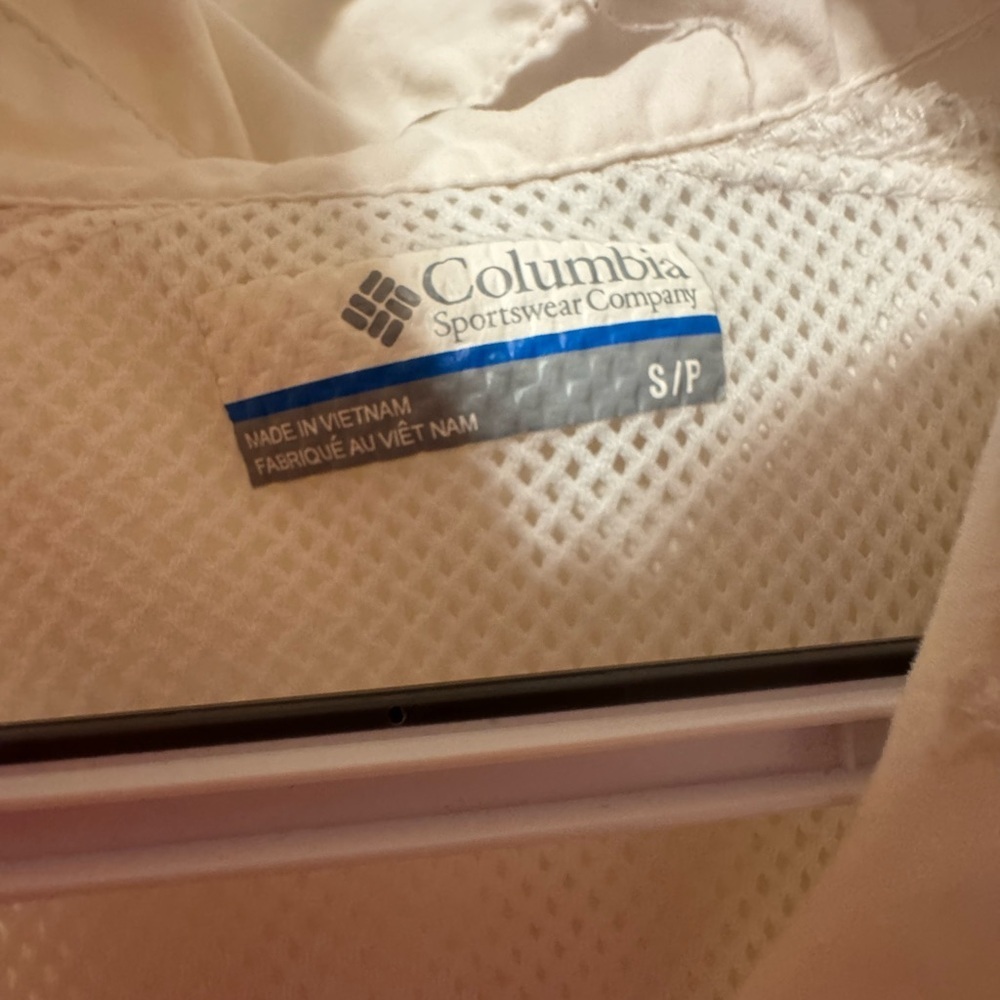 Columbia Women's Cream Utility Jacket - Picture 6 of 6